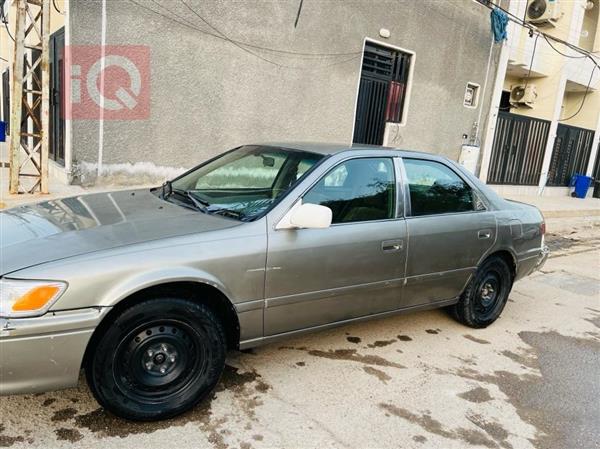 تويوتا كامري 2002 للبيع في العراق -  بغداد